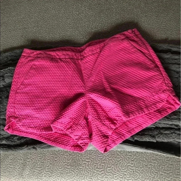 Lilly Pulitzer Bright Pink Waffle Texture Adie Shorts Fuchsia Pink 100% Cotton - Picture 1 of 10